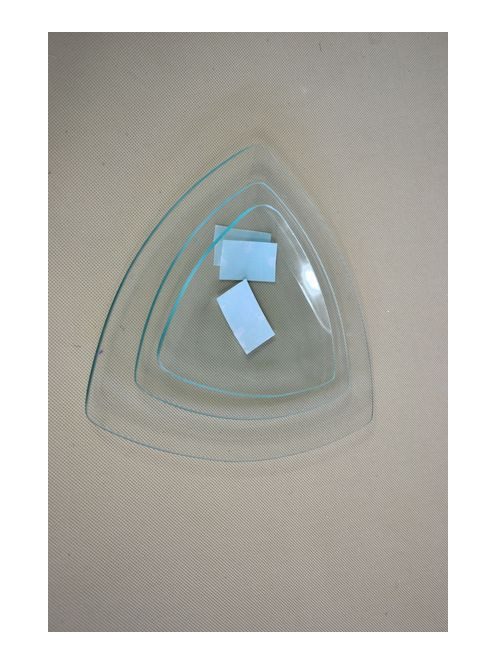 Üvegtányér háromszög 12,5cm