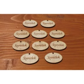   Natúr fa - "Szeretlek" ovál tábla 2,5x4cm 10db/csomag