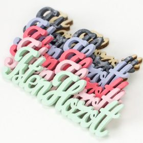   Fa "Isten Hozott" felirat vegyes színek 10cm 6db/csomag