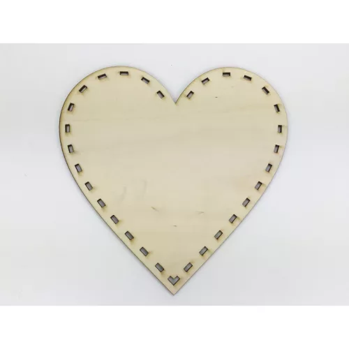 Natúr fa - Szalaggal körbefűzhető szív 20cm