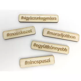   Natúr fa - "#maradjotthon" gravírozott tábla csomag 5db/cs