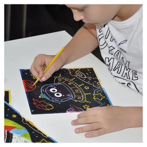 Kreatív kaparós készlet, A világűr