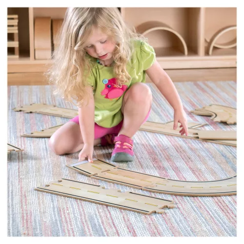 Roadway, 42 darabos, fából készült autópálya, Guidecraft