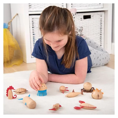 Tengeri állatok fából, TickiT