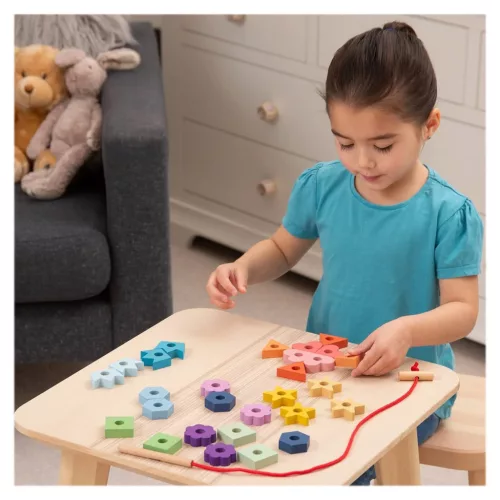 Színes felfűzhető formák, TickiT