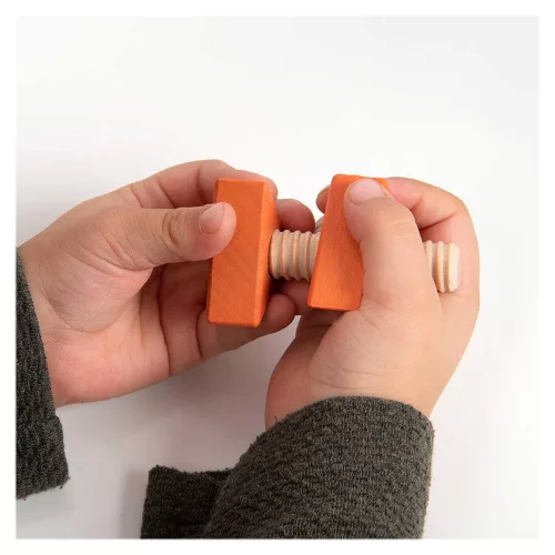 Nuts & Bolts, 14 darabos csavarkészlet fából