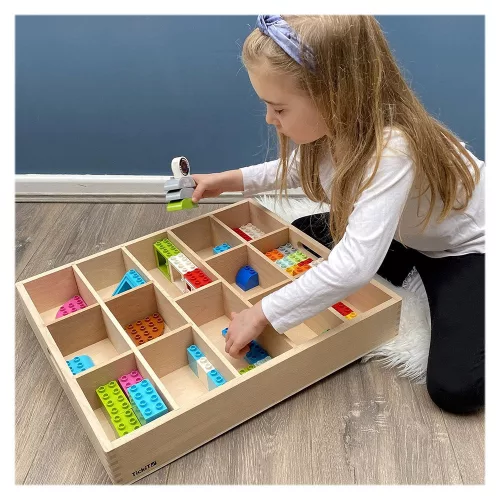 Szortírozó tálca fából 14 rekesszel