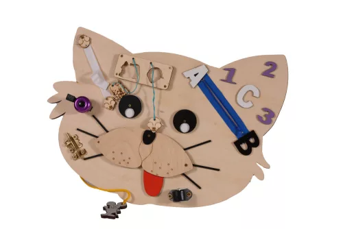 MONTESSORI matatófal CICA