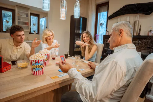 Filmvadász Társasjáték - Alap csomag